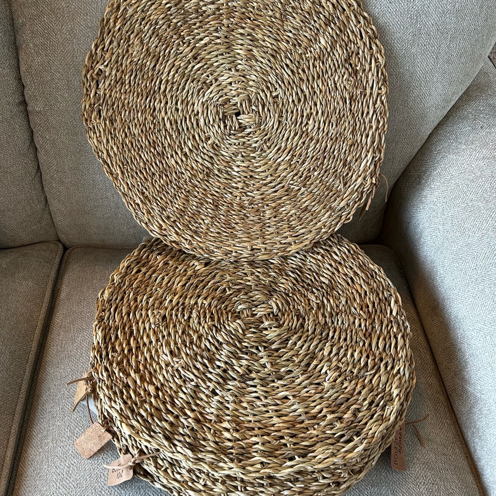 Woven Water Hyacinth Round Placemats - Natural